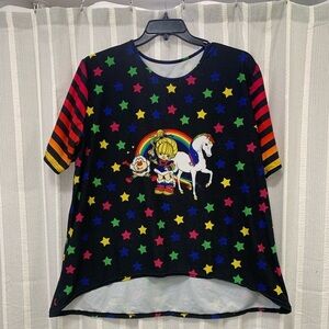 Rainbow Bright Theme by Amelia Rose High‎ Low Short Sleeve Shirt Size 2XL / 3XL